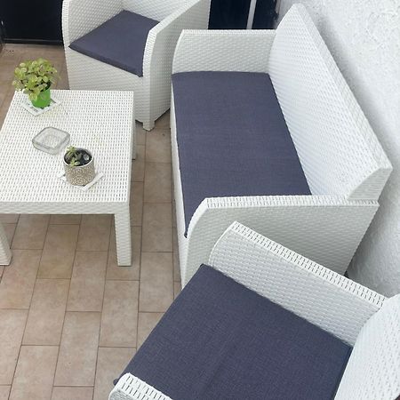 Appartamento Giardini Naxos Butterflies Home Schiso Luaran gambar